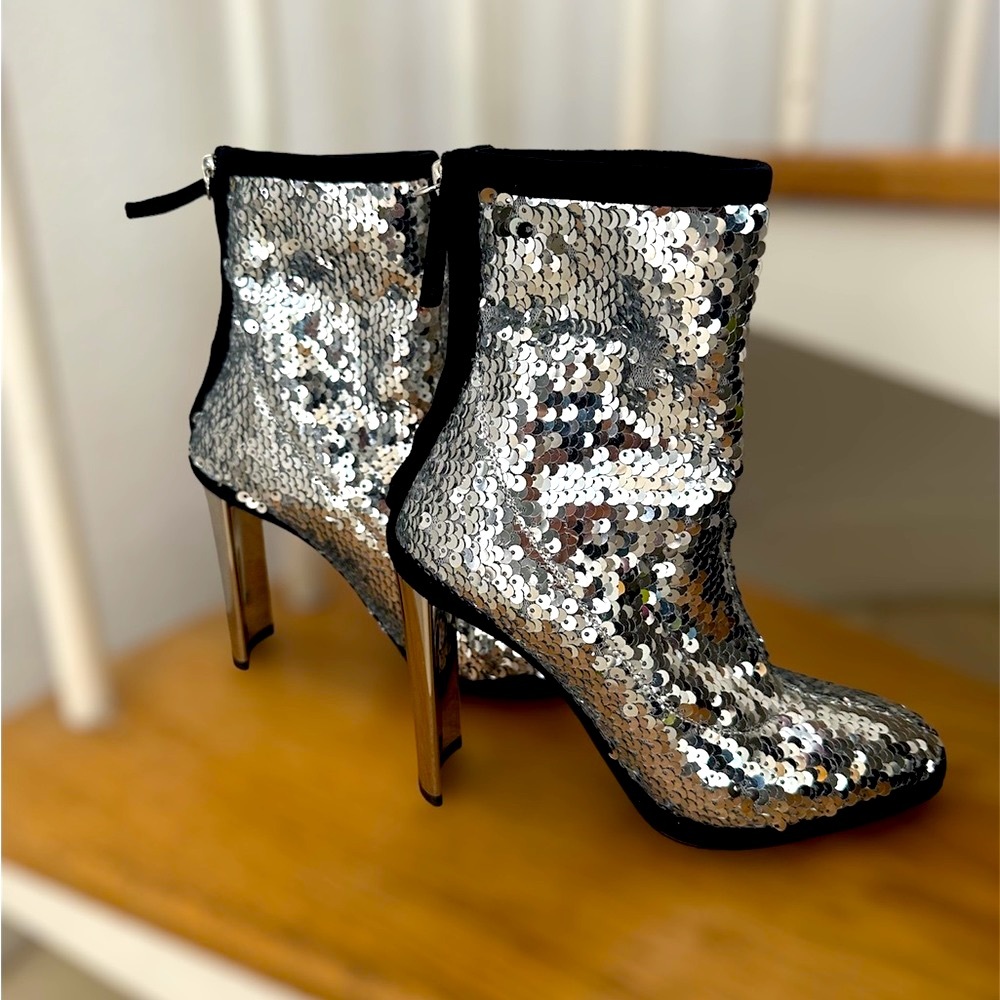 Giuseppe Zanotti Silver booties